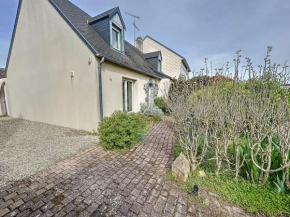 Maison à 500m de la plage avec jardin, 4 chambres, Wi-Fi et parking - 8 couchages - FR-1-361-539